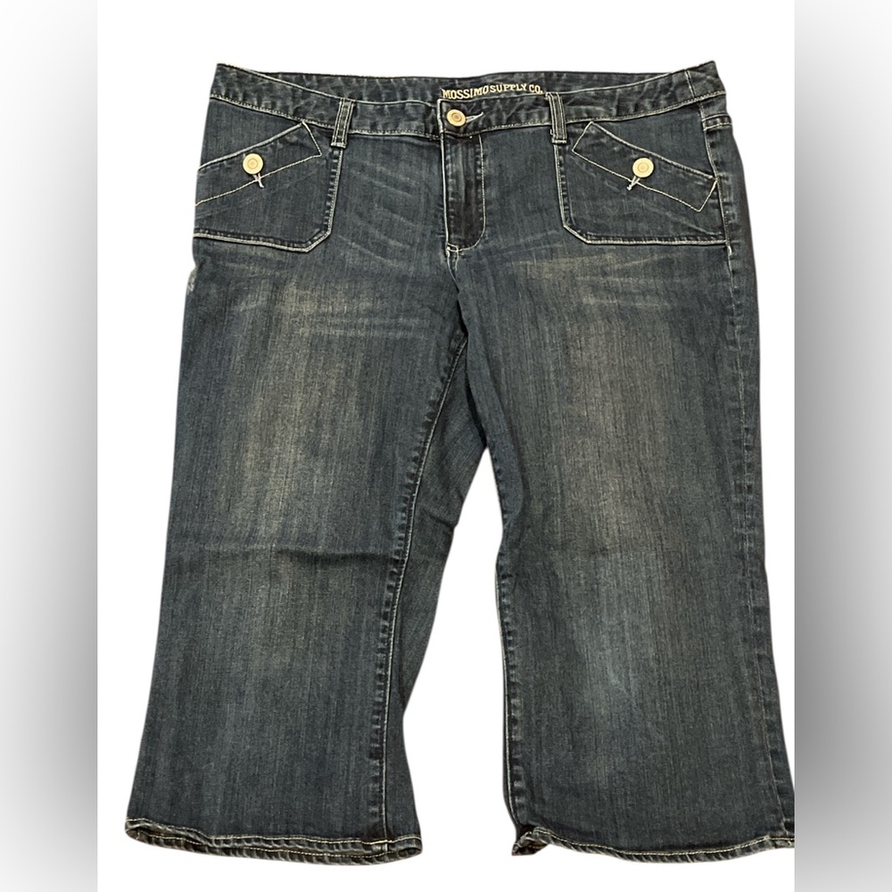 Mossimo Supply Co. Stylish Black Denim Women’s Cropped Jeans Size 8
